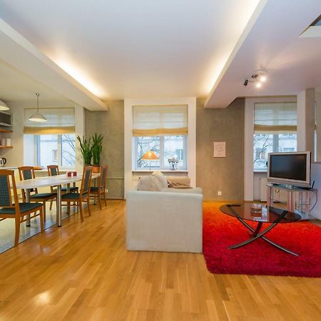 Large Studio Downtown Талин Екстериор снимка