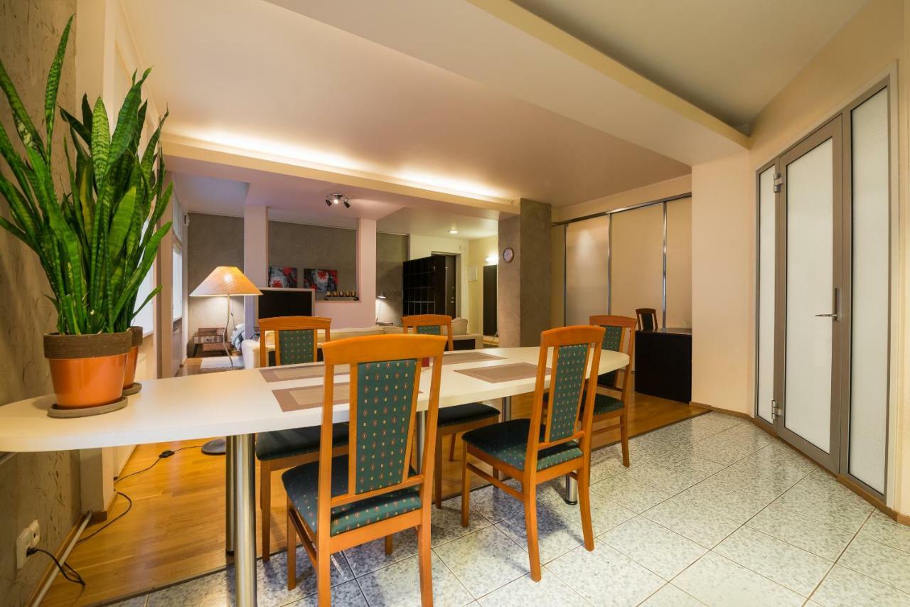 Large Studio Downtown Талин Екстериор снимка