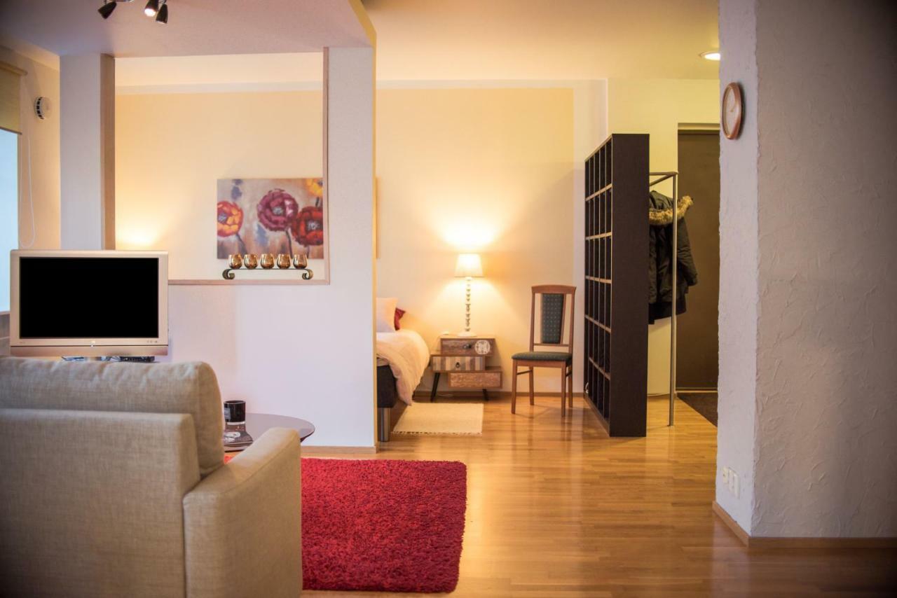 Large Studio Downtown Талин Екстериор снимка