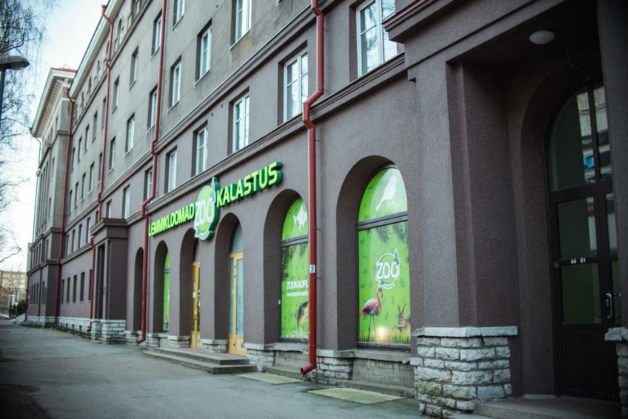 Large Studio Downtown Талин Екстериор снимка