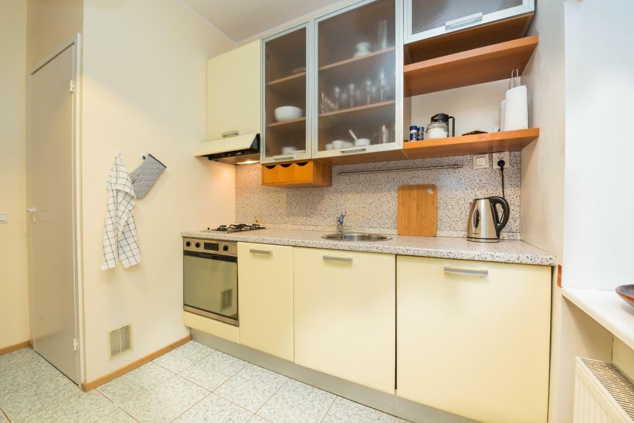Large Studio Downtown Талин Екстериор снимка