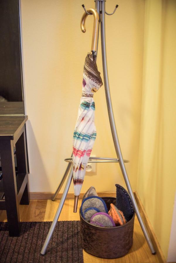 Large Studio Downtown Талин Екстериор снимка